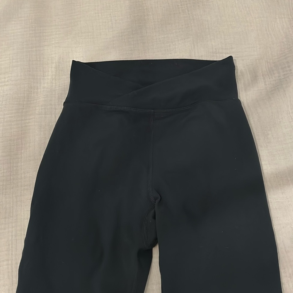 COPY - Alphalete Crossover Leggings